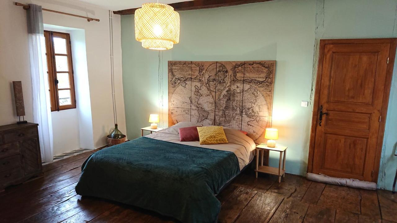 Gites & Chambres D'Hotes Peyrecout Laparrouquial Екстериор снимка