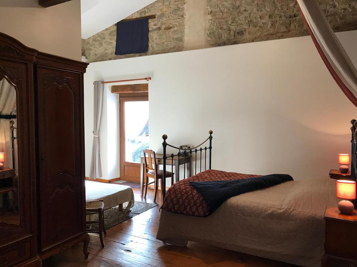 Gites & Chambres D'Hotes Peyrecout Laparrouquial Екстериор снимка