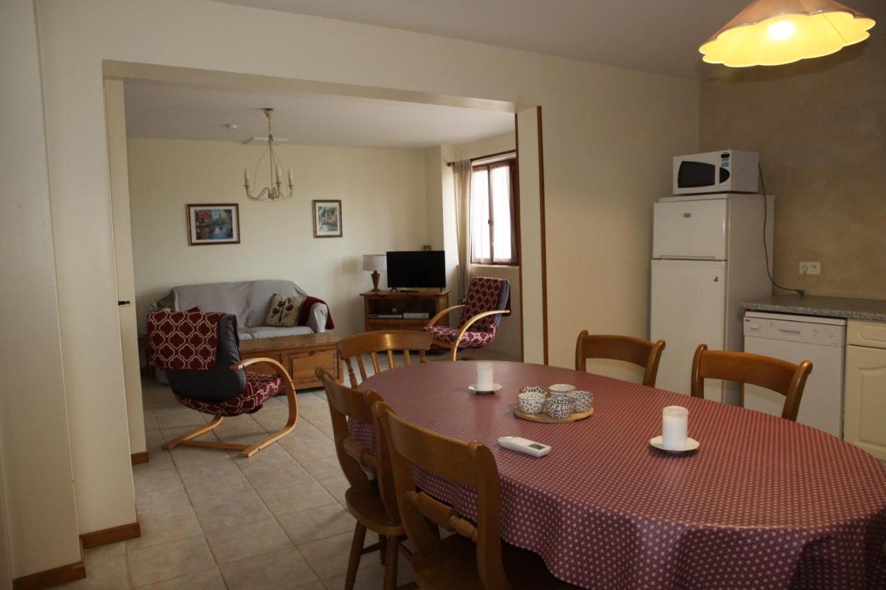 Gites & Chambres D'Hotes Peyrecout Laparrouquial Екстериор снимка